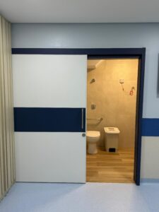 Porta PVC para hospital